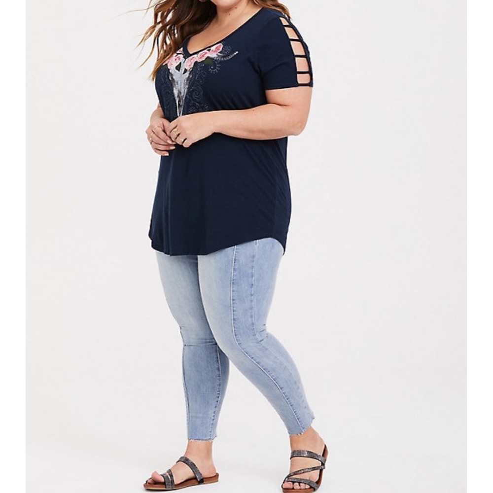 🌵NWT TORRID 🎉LAST ONE🎉SIZE 2X🌵 - Picture 2 of 6